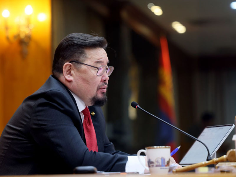 Монгол Улсын хилийн зурваст 34,227 га газар олгосон өмнөх Засгийн газрын хууль бус тогтоолыг хүчингүй болголоо